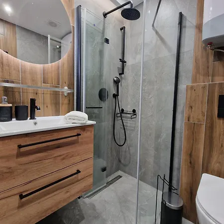 Mario Lesny Klif 2 Debina (Ustka)