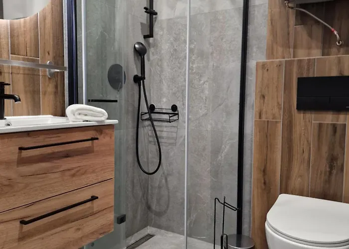 Mario Lesny Klif 2 Debina (Ustka)